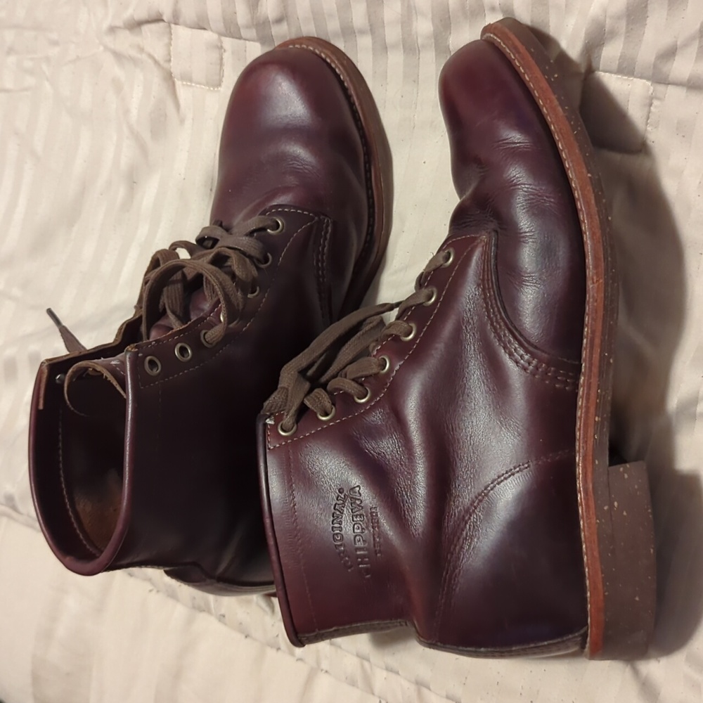 Chippewa Ellison chukka leather boots
